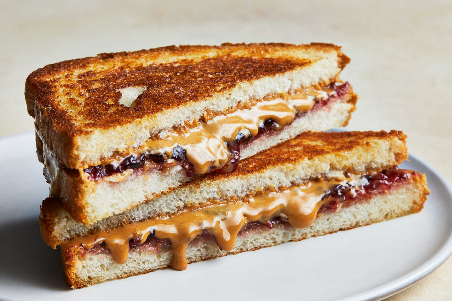 How to Grill the Perfect PB&J: Crispy, Gooey & Delicious